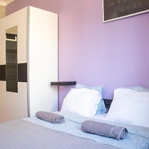 Budget Kamer met een King Size Bed